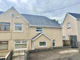 4, Alltywerin, Pontardawe SA8 4NQ