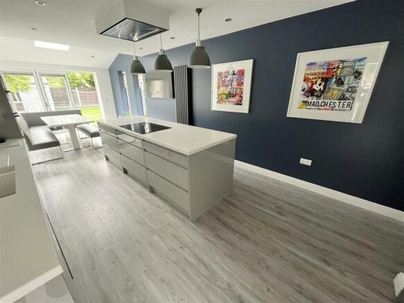 Dining Kitchen.jpg