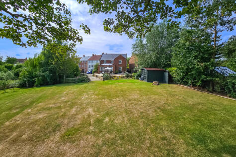 Renton Close, Bishop Monkton, North Yorkshire