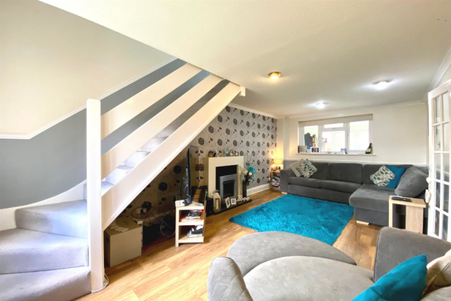 Lounge B