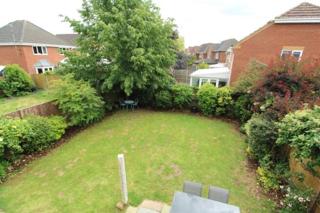 Jasmine Close, Lutterworth, LE17 photo 4