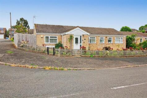NN14 Swan Avenue, Brigstock