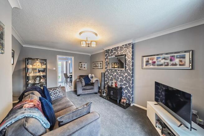 3 bed Link Detached House for sale Image 6