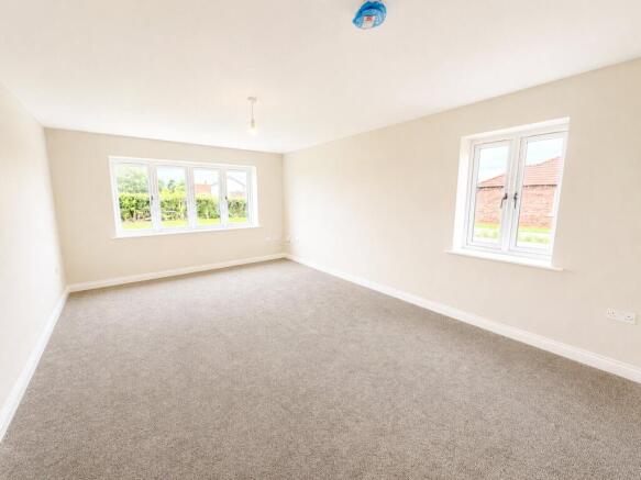 3 bed Bungalow for sale Image 10