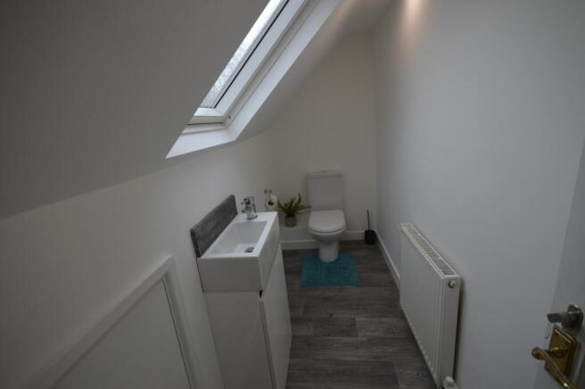 2 bed End of Terrace to rent Image 7