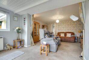 22, Clovelly Gardens North, Bideford EX39 3DL