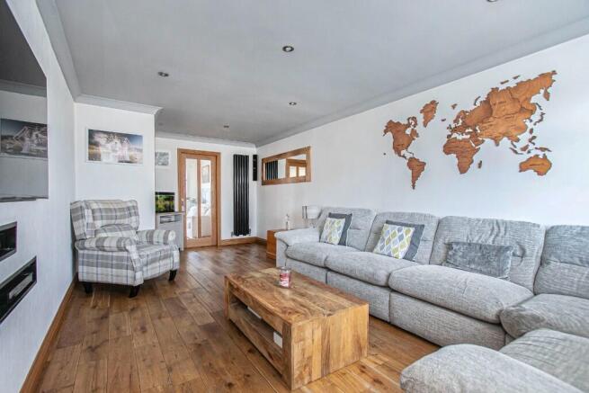 LIVING ROOM REAR