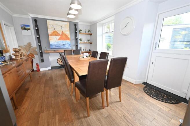 3 bed Not Specified for sale Image 8