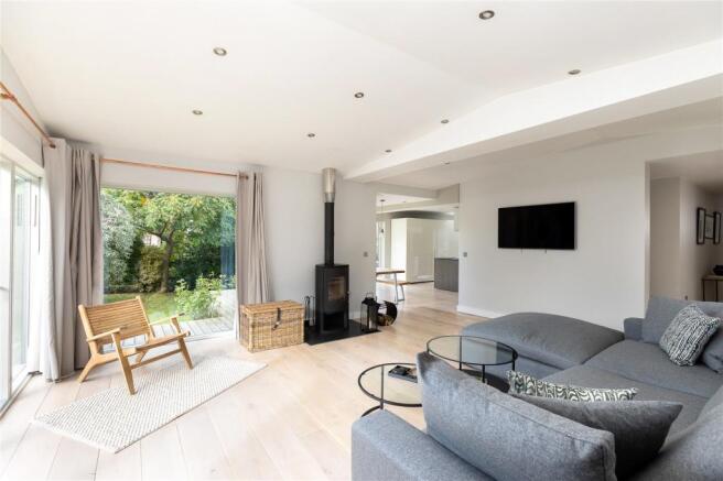 Sitting/Living Room