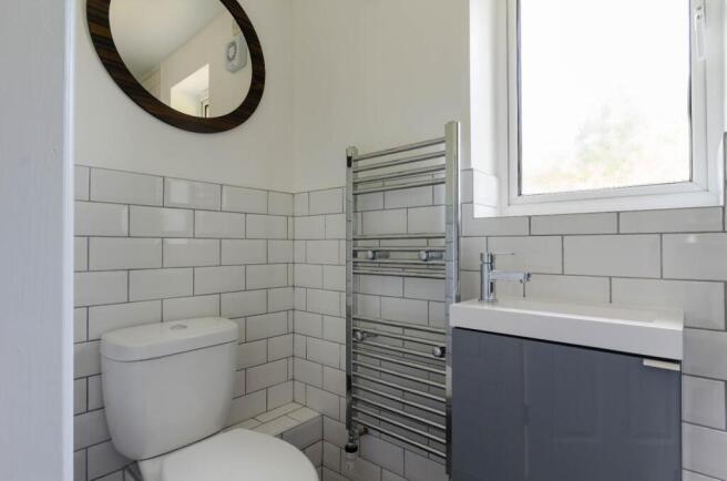 3 bed Semi-Detached to rent Image 11