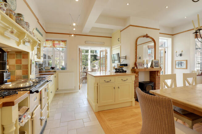 Kitchen 1