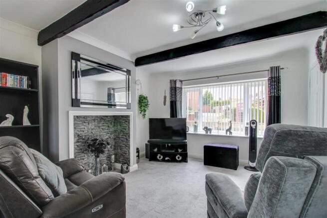 2 bed Semi-Detached for sale Image 5