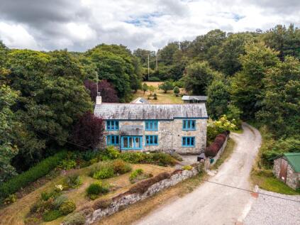 Carwynnen, Versatile home with large garden, paddocks and woodland area