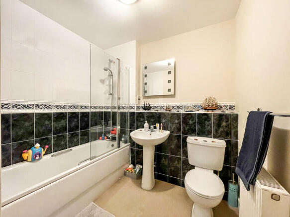 Photo 11