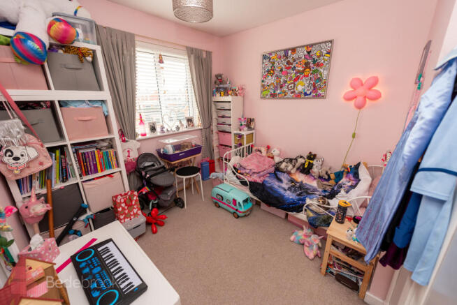 Photo 9