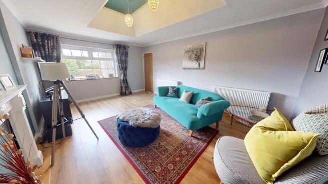 4 bed Detached for sale Image 10