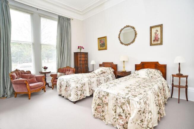 2 bed Apartment for sale Image 8