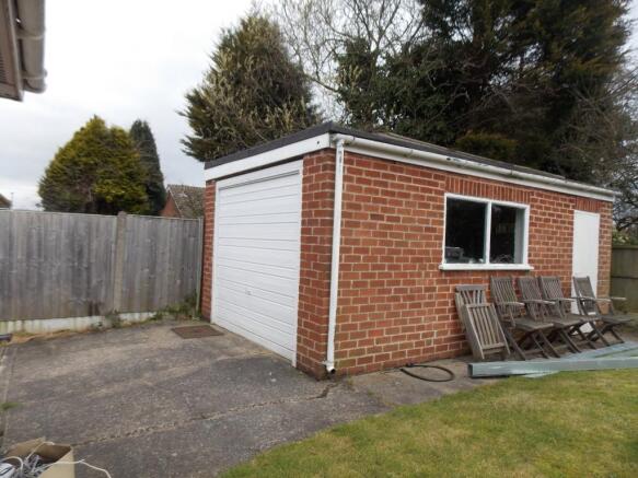 GARAGE