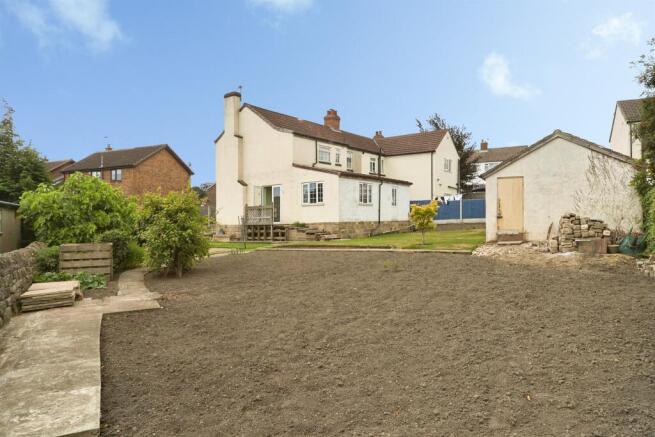 3 bed Semi-Detached for sale Image 5