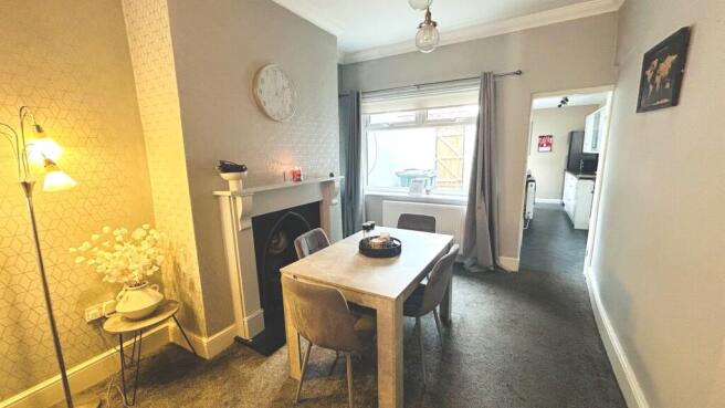 2 bed Terraced for sale Image 4