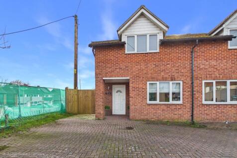 Chapel Street, Thatcham, Berkshire, RG18