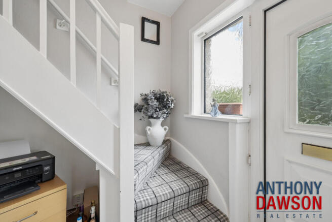 2 bed Semi-Detached for sale Image 8