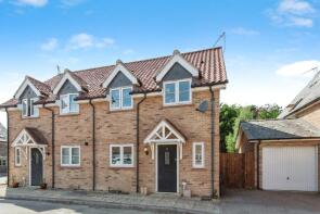 4, Threshers Yard, Bury St. Edmunds IP28 7QD