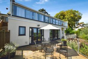 Flat 6, 34 The Priory, Luccombe Road, Shanklin PO37 6RR