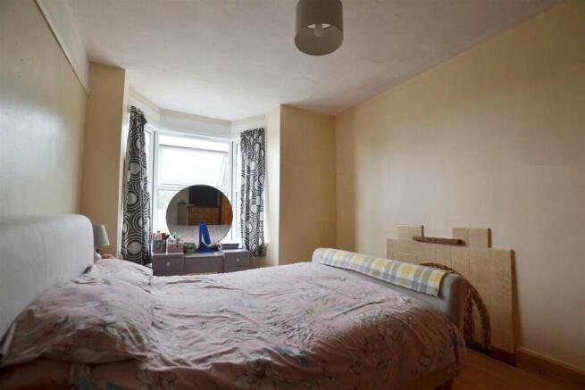 bed 1 (1).jpg