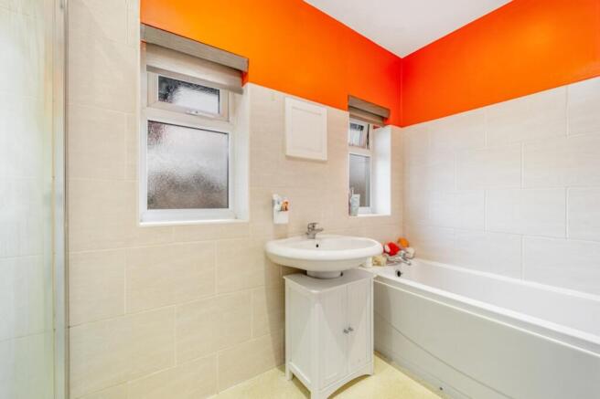 9 Blackthorn Lane (Boston)-28