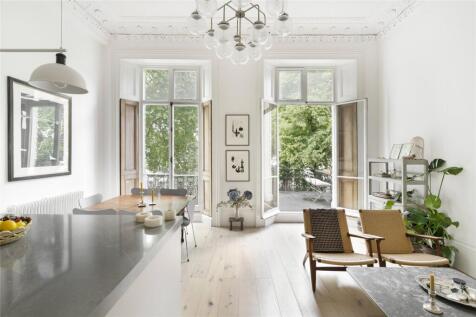 St Stephens Gardens, London, W2