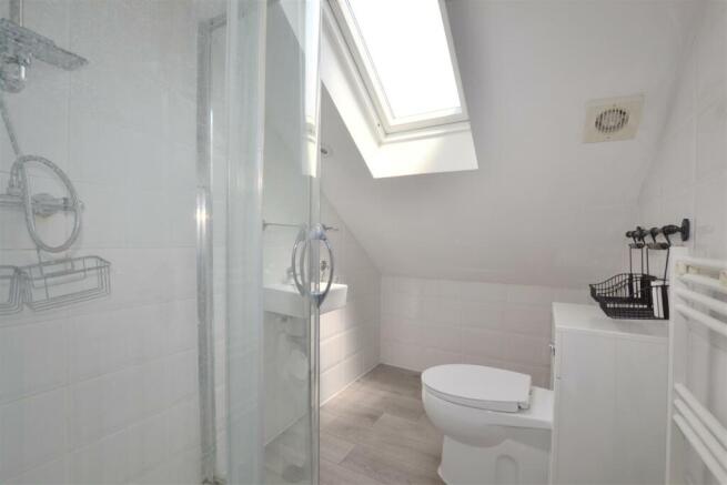 Ensuite.jpg
