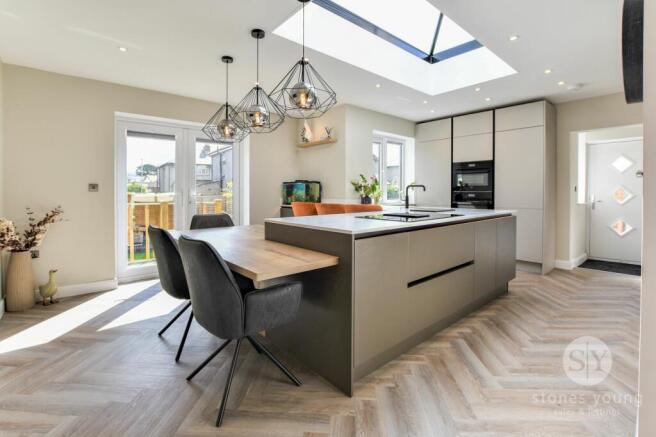 Open Plan Living / Dining Kitchen