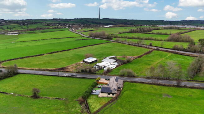 Houndgate Lodge, Coal Pit Lane, Lower Cumberworth, HD8 photo 4