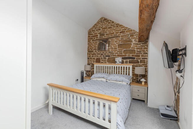 2 bed Cottage for sale Image 11