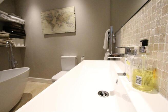 Family bathroom