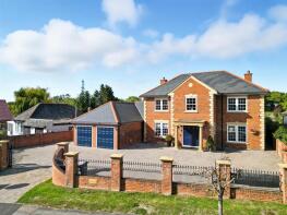 Cluaran House, Southend Road, Sandon, Chelmsford CM2 7TE