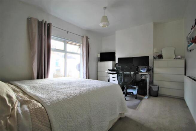 BEDROOM ONE (2).JPG