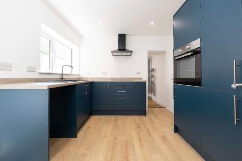 Cadwaladr Street, Mountain Ash
