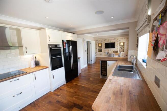 Kitchen / Diner