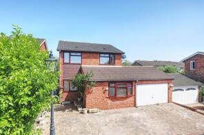 32, Wicken Fields, Ware SG12 0XH