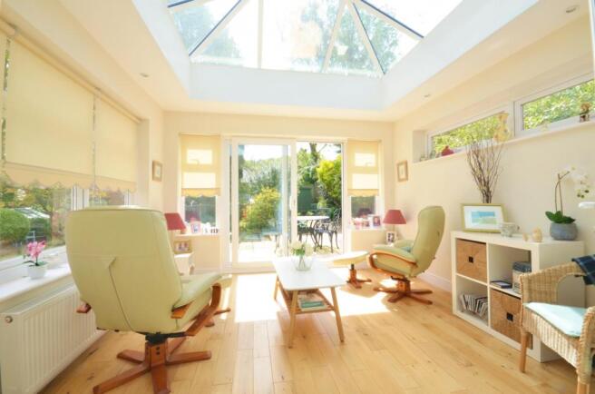 Garden Room 