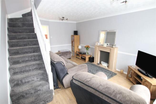 SPACIOUS LOUNGE