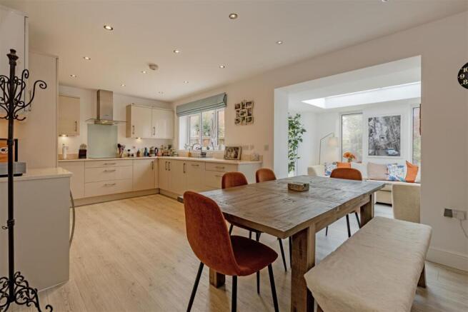 Kitchen-1.jpg