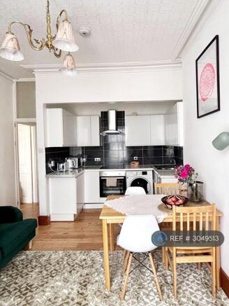 Kitchen/ Dining