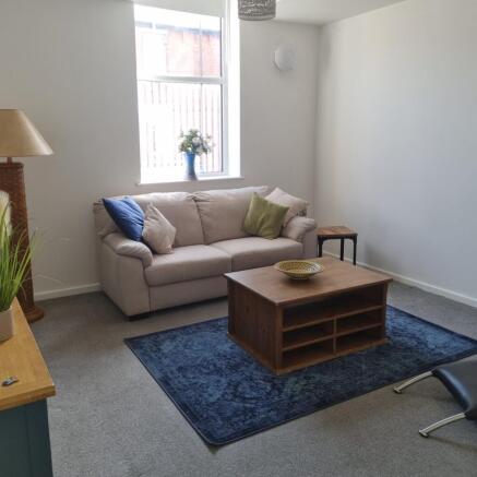 WhatsApp Image 2025-04-08 at 15.30.59 (2)