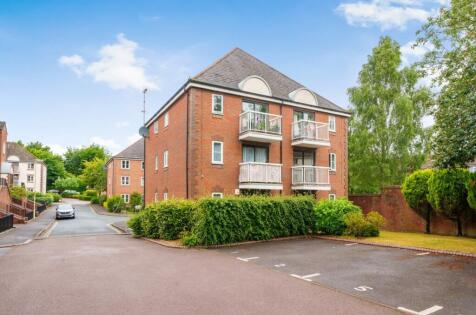 Waterside Court, Alton, Hampshire, GU34