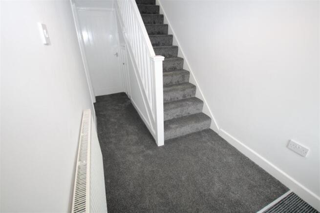 Entrance Hallway: