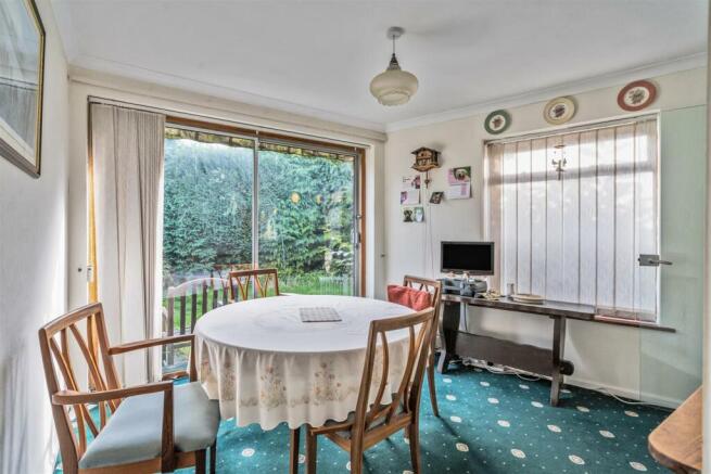 11 Whateley Hall Close-3_lo.jpg
