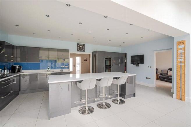 Kitchen/Dining
